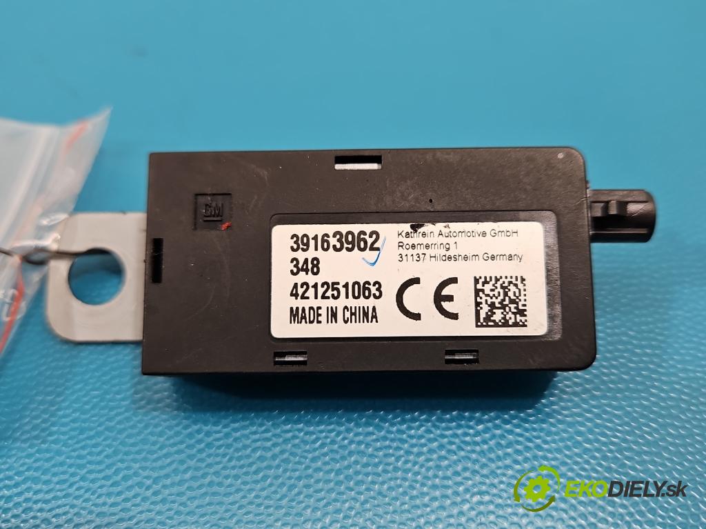 Opel Insignia B 2017-2022 2.0 cdti 209KM automatic 154 kW 1956 cm3 5- Zesilovač: 39163962 (Zosilňovač)