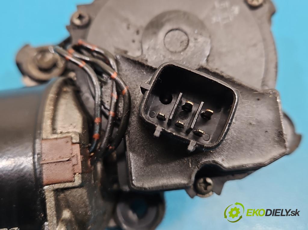 Toyota Rav4 I 1994-2000 2.0 16V 128 HP manual 94 kW 1998 cm3 3- motor stieračov predné 85110-42031