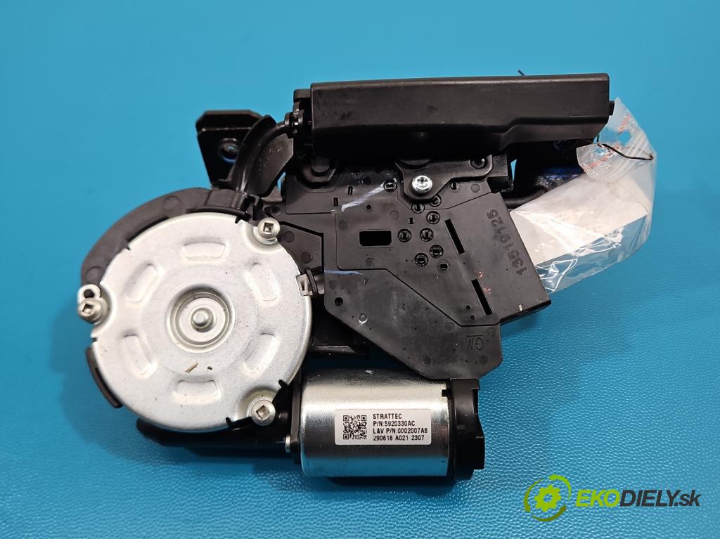 Opel Insignia B 2017-2022 2.0 cdti 209KM automatic 154 kW 1956 cm3 5- zámok kufrové dvere zadné 5920330AC