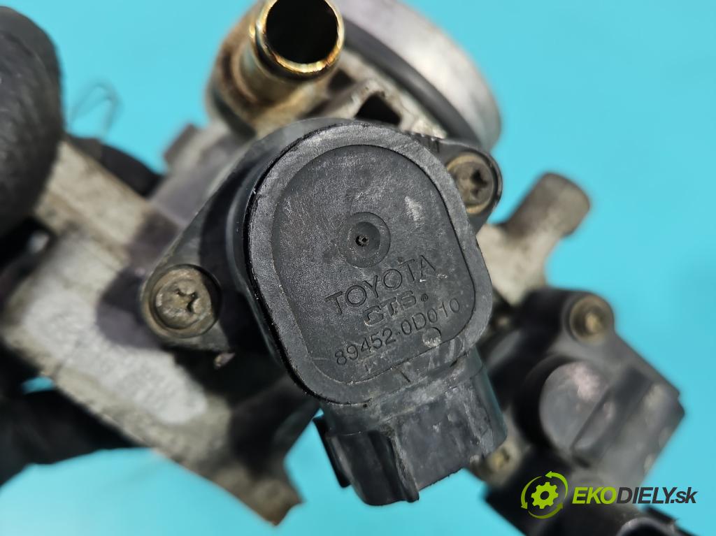 Toyota Yaris I 1999-2005 1.0 vvti 65 HP manual 48 kW 998 cm3 5- klapka 89452-0D010 (Škrtiaca klapka)