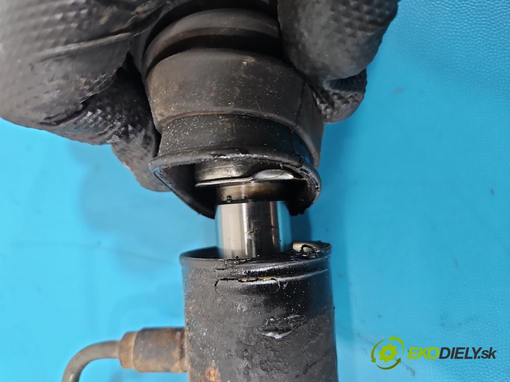 Kia Cerato 2004-2008 1.6 crdi 115 HP manual 84.6 kW 1582 cm3 5- Ozubené kolo: volant 57700-2F100