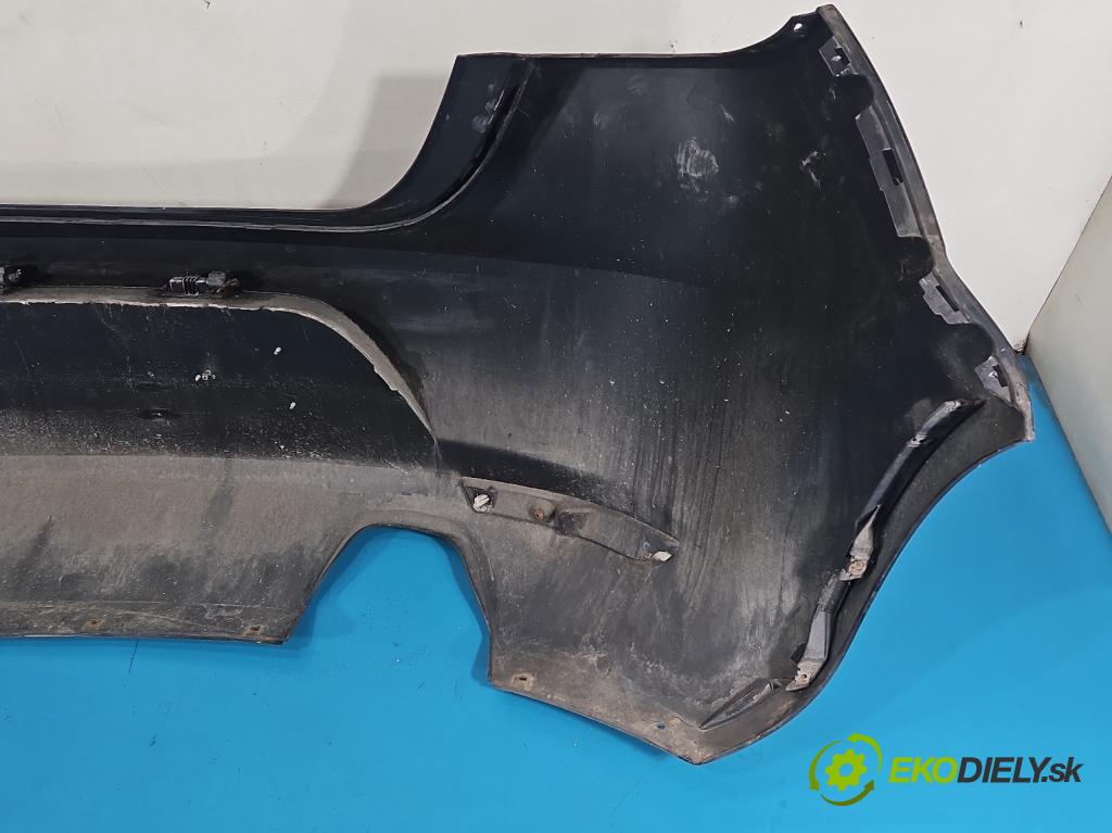 Seat Leon II 2005-2012 1.6 SR 102 hp manual 75 kW 1595 cm3 5- nárazník zadní 1P0807421 (Klika dveří ostatní)