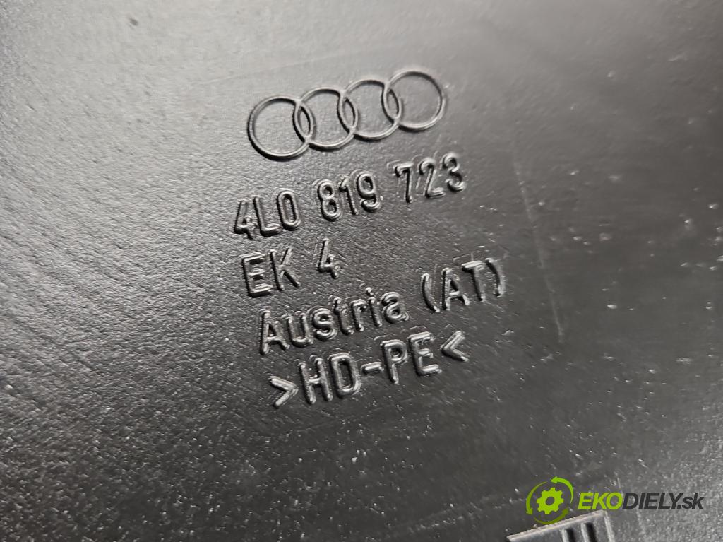 Audi Q7 2005-2015 12el, poškodené zadné plasty: