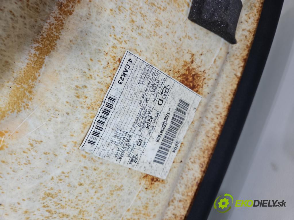 Audi Q7 2005-2015 12el, poškodené zadné plasty: