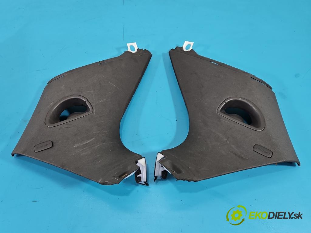 Audi Q7 2005-2015 12el, poškodené zadné plasty: