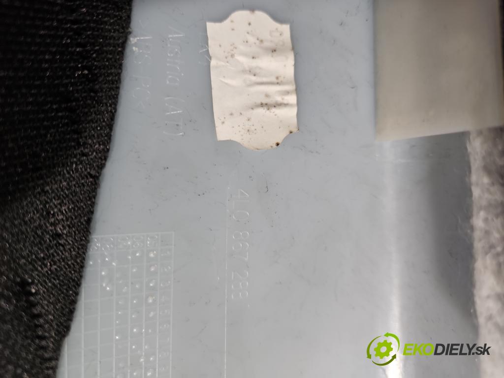 Audi Q7 2005-2015 12el, poškodené zadné plasty: