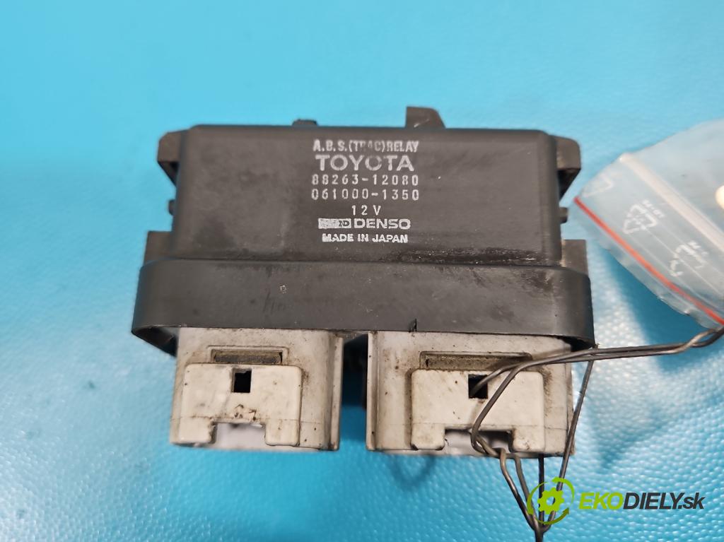 Toyota Rav4 I 1994-2000 2.0 16V 128 hp manual 94 kW 1998 cm3 3- relé 88263-12080