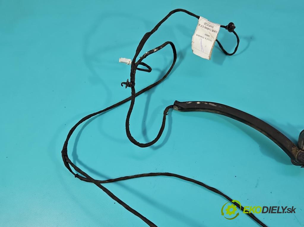 Fiat Ducato IV 2014- 2.0 jtd 116 HP manual 85 kW 1956 cm3 5- Zväzok: dvere zadné vľavo: 1340610080