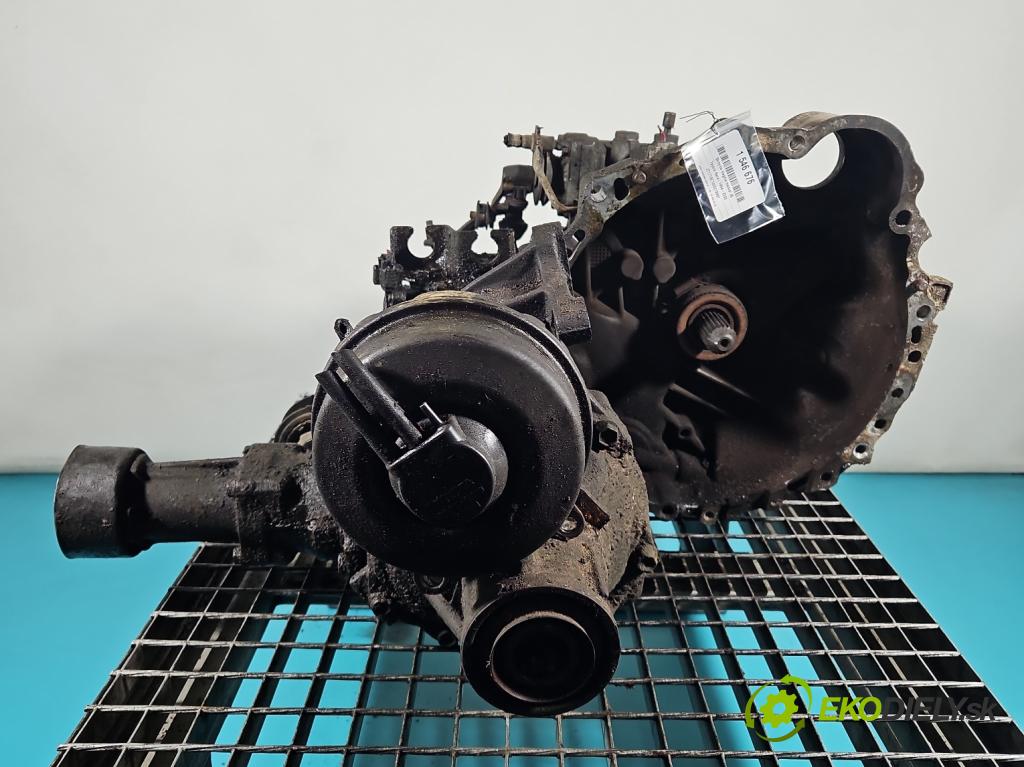 Toyota Rav4 I 1994-2000 2.0 16V 128 HP manual 94 kW 1998 cm3 3- prevodovka stupeň,rýchlosť manual