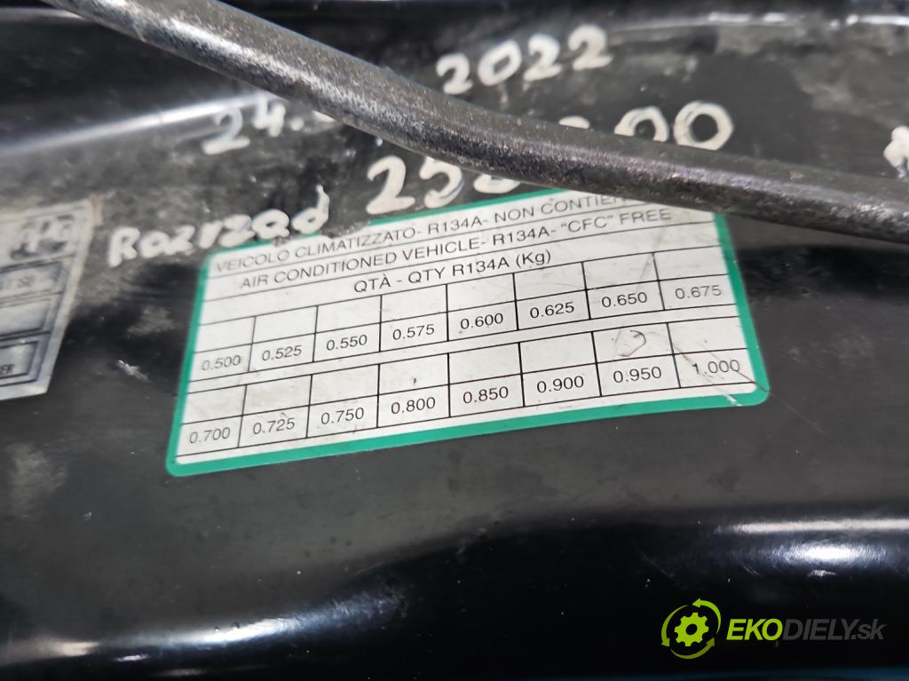 Fiat Ducato IV 2014- 2.0 jtd 116 hp manual 85 kW 1956 cm3 5- stěna přední 1349914080 (Přední výztuha)