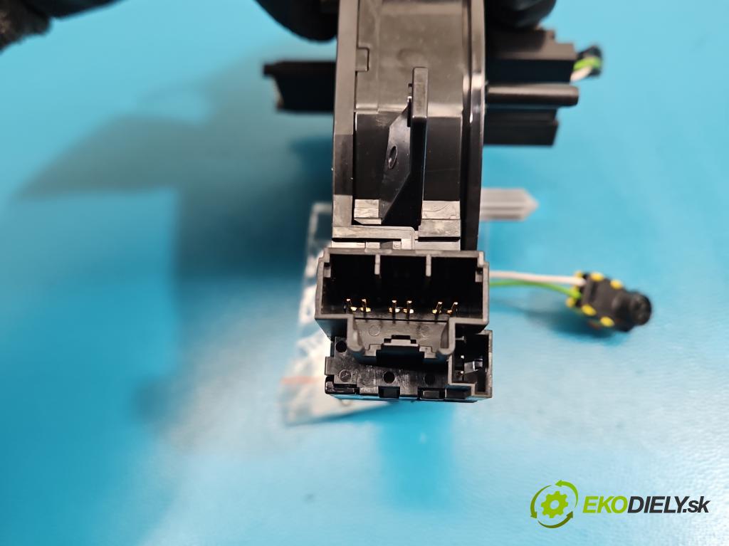 Jaguar XE X760 2015-2024 2.0d 179KM automatic 132 kW 1999 cm3 4- Páska: airbag FK72-14A664-BA (Airbag)