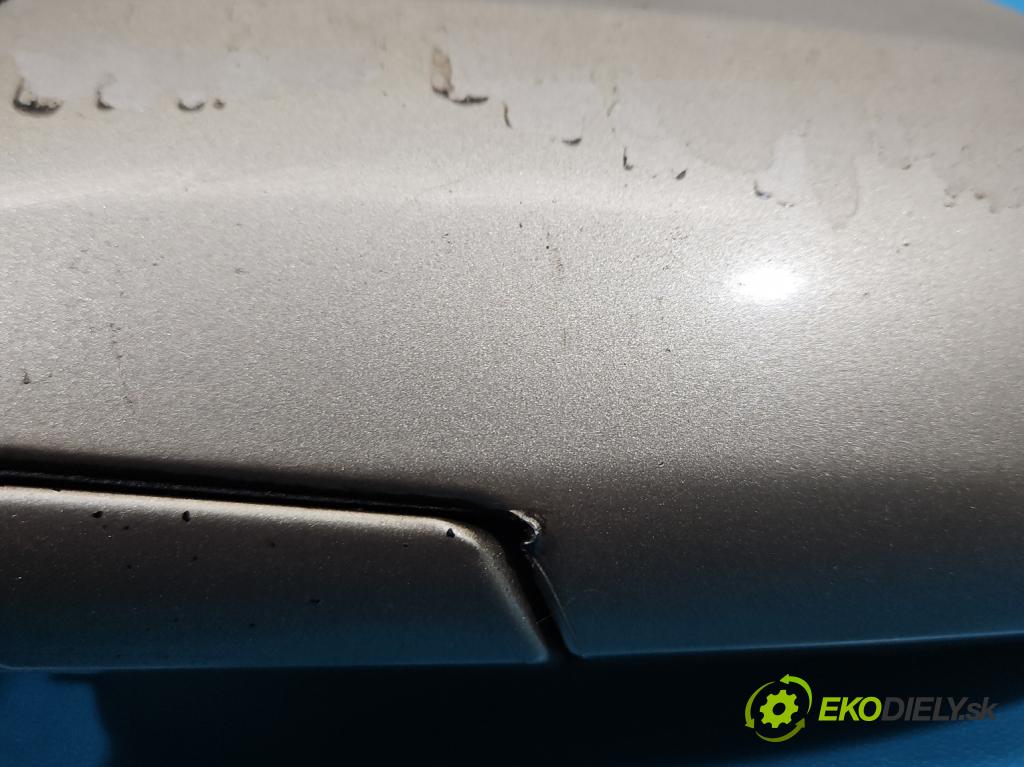 Kia Cerato 2004-2008 1.6 crdi 115 HP manual 84.6 kW 1582 cm3 5- zrkadlo ľavé  (Kľučka dverí ostatné)