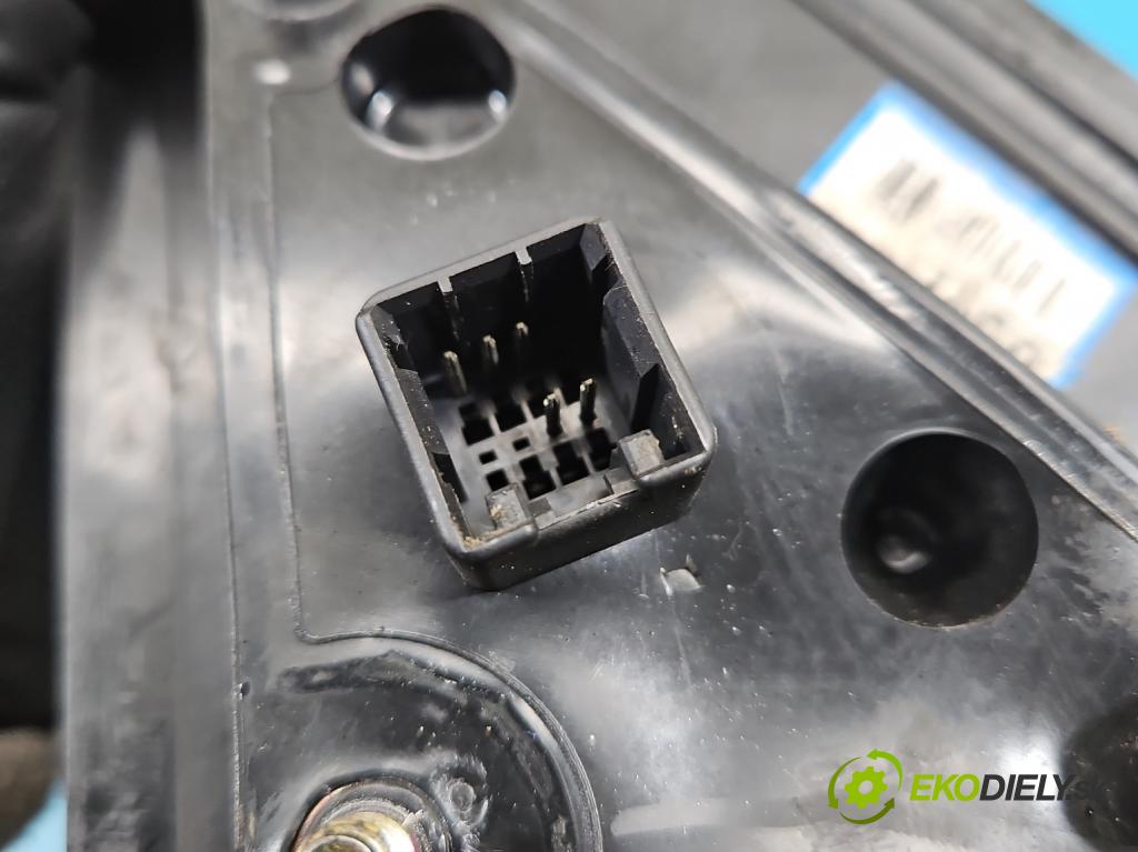 Kia Cerato 2004-2008 1.6 crdi 115 HP manual 84.6 kW 1582 cm3 5- zrkadlo ľavé  (Kľučka dverí ostatné)