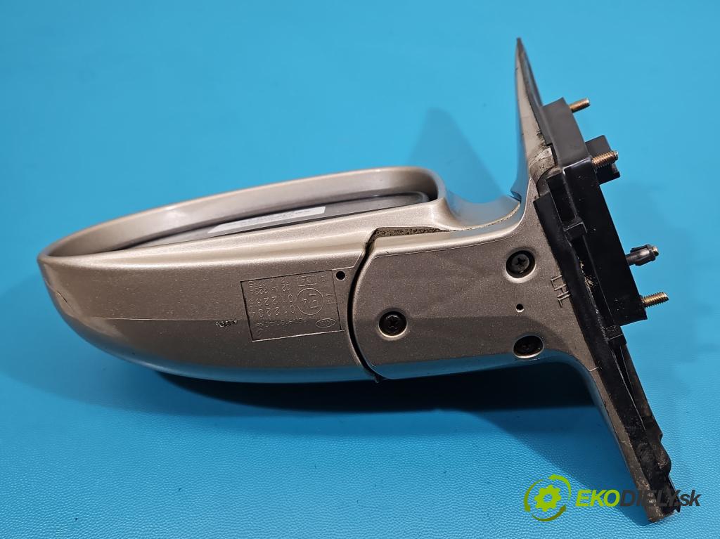 Kia Cerato 2004-2008 1.6 crdi 115 HP manual 84.6 kW 1582 cm3 5- zrkadlo ľavé  (Kľučka dverí ostatné)