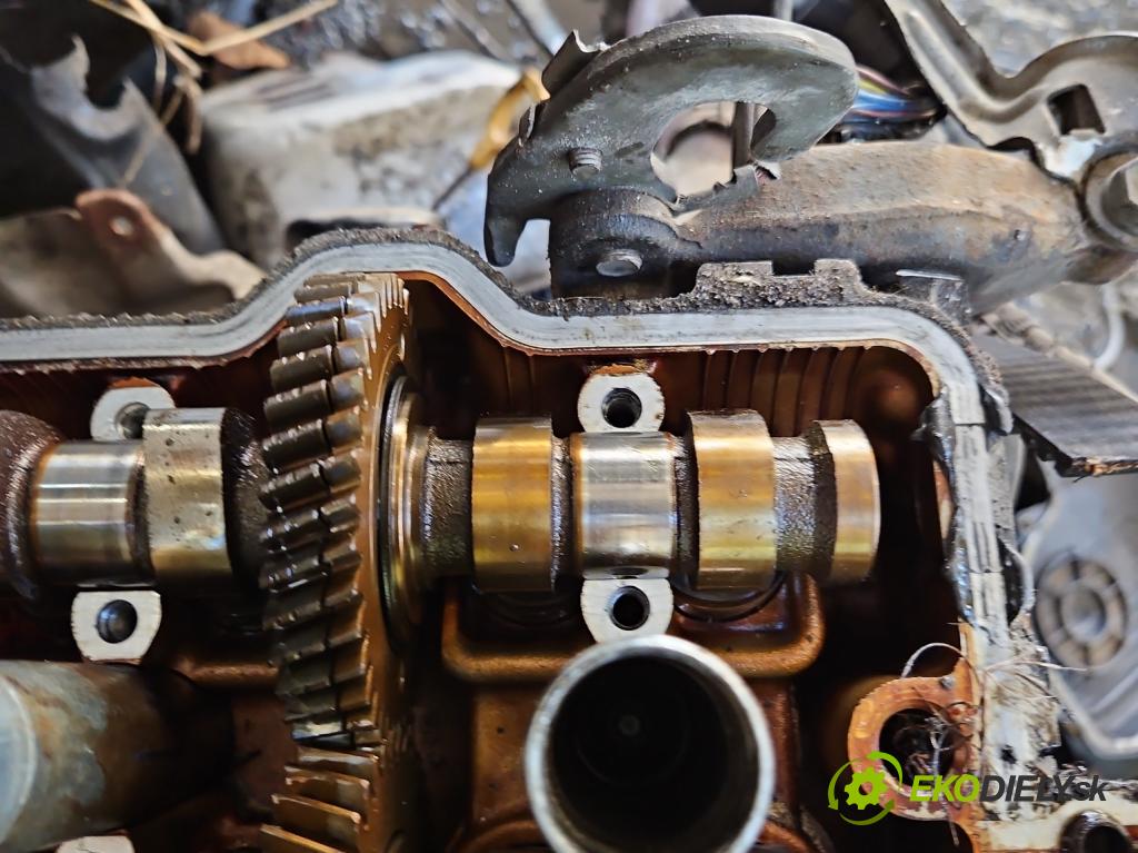 Toyota Rav4 I 1994-2000 2.0 16V 128 HP manual 94 kW 1998 cm3 3- Hlava: motora 3SFE