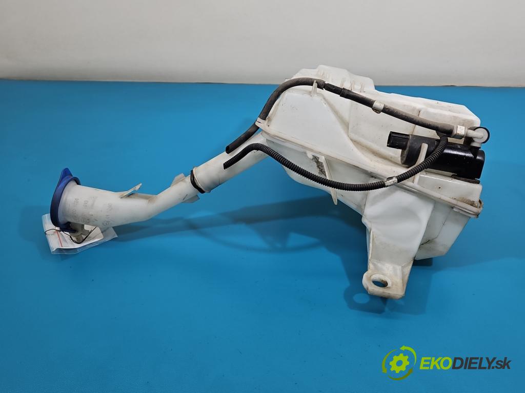 Ford Focus Mk3 2010-2018 1.6 tdci 95 HP manual 70 kW 1560 cm3 5- nádržka tekutina: ostrekovačov BV61-17B613-A