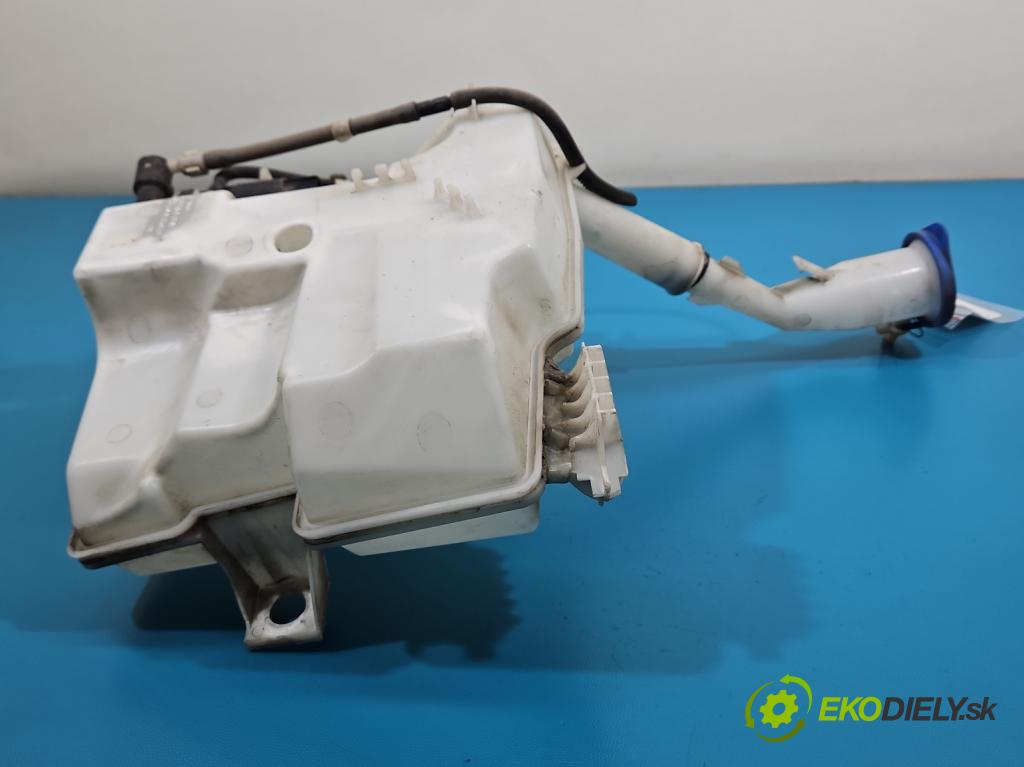 Ford Focus Mk3 2010-2018 1.6 tdci 95 HP manual 70 kW 1560 cm3 5- nádržka tekutina: ostrekovačov BV61-17B613-A