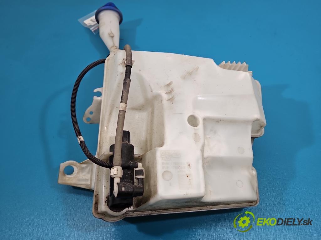 Ford Focus Mk3 2010-2018 1.6 tdci 95 HP manual 70 kW 1560 cm3 5- nádržka tekutina: ostrekovačov BV61-17B613-A