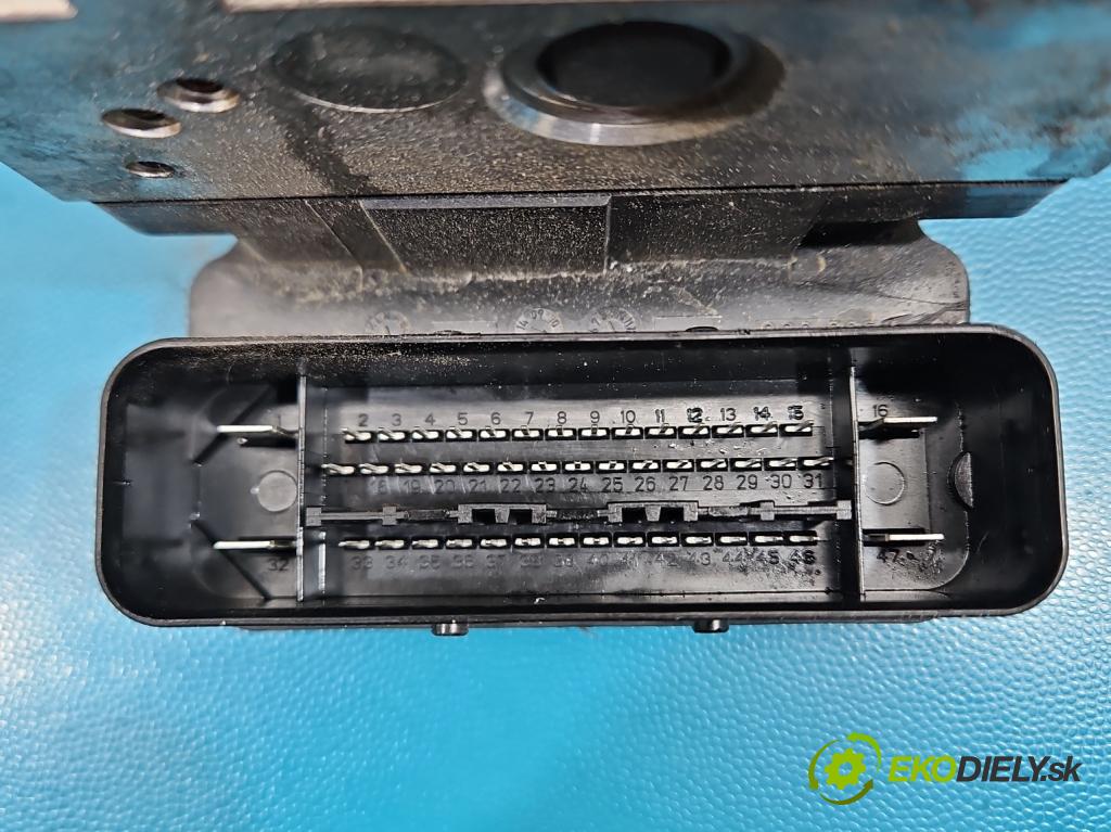 Ford Focus Mk3 2010-2018 1.6 tdci 95 hp manual 70 kW 1560 cm3 5- čerpadlo abs BV61-2C405-AE (Pumpa ABS)