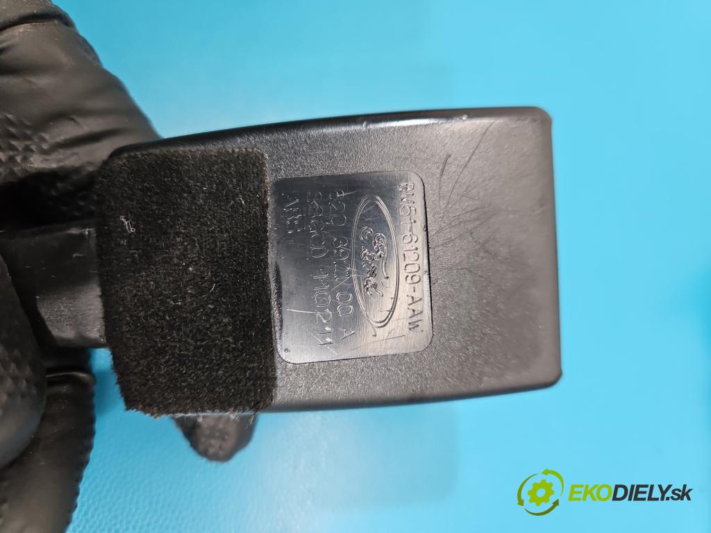 Ford Focus Mk3 2010-2018 1.6 tdci 95 hp manual 70 kW 1560 cm3 5- stěna bezpečnost přední levý BM51-61209-AAW