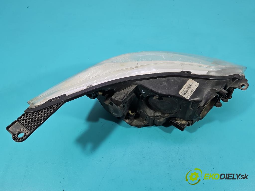 Ford Focus Mk3 2010-2018 1.6 tdci 95 HP manual 70 kW 1560 cm3 5- Reflektor: ľavý BM51-13W030-AF (Kľučka dverí ostatné)