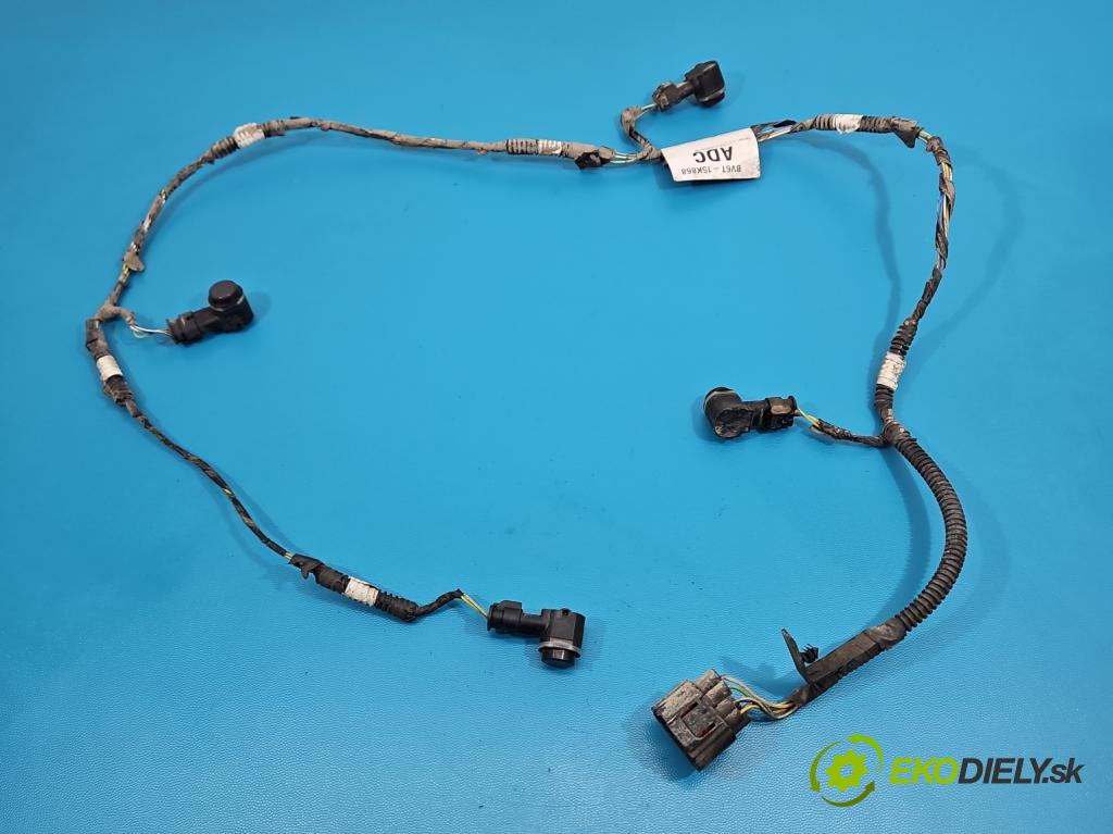 Ford Focus Mk3 2010-2018 1.6 tdci 95 HP manual 70 kW 1560 cm3 5- Zväzok: nárazník zadné BV6T-15K868-ADC