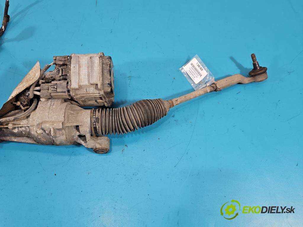Ford Focus Mk3 2010-2018 1.6 tdci 95 HP manual 70 kW 1560 cm3 5- Ozubené kolo: volant AV6T-3C221-AAE