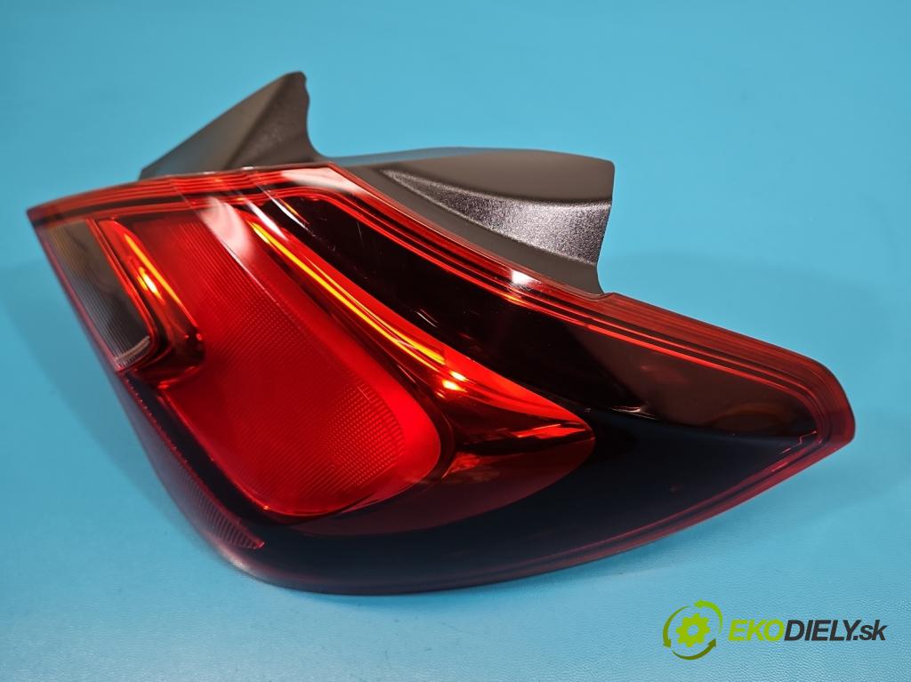 Opel Corsa E 2014-2019 1.4 16V 75 HP manual 55 kW 1398 cm3 5- svetlo / reflektor zadné pravé 39012622 (Kľučka dverí ostatné)