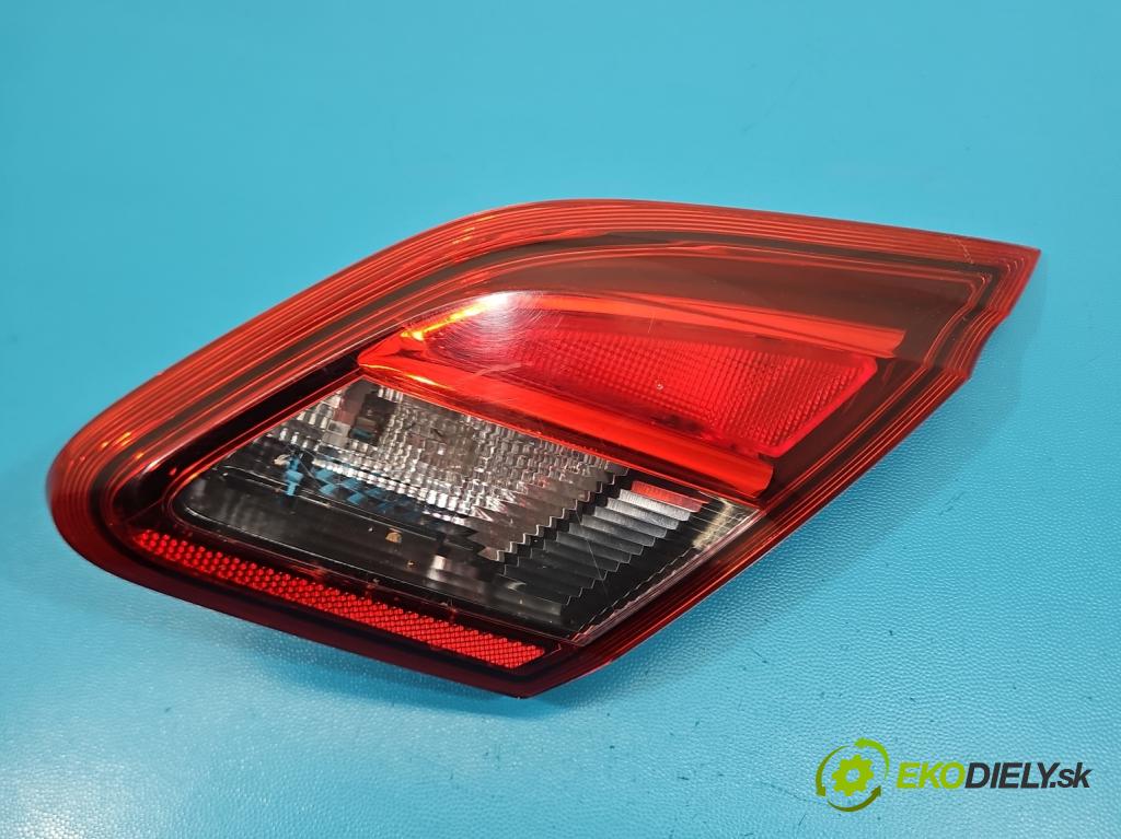 Opel Corsa E 2014-2019 1.4 16V 75 HP manual 55 kW 1398 cm3 5- svetlo / reflektor zadné pravé 39012624 (Kľučka dverí ostatné)