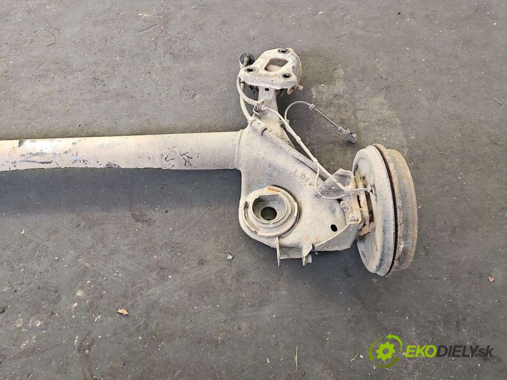 Opel Corsa E 2014-2019 1.4 16V 75 hp manual 55 kW 1398 cm3 5- zadní výztuha  (Zadní výztuha)