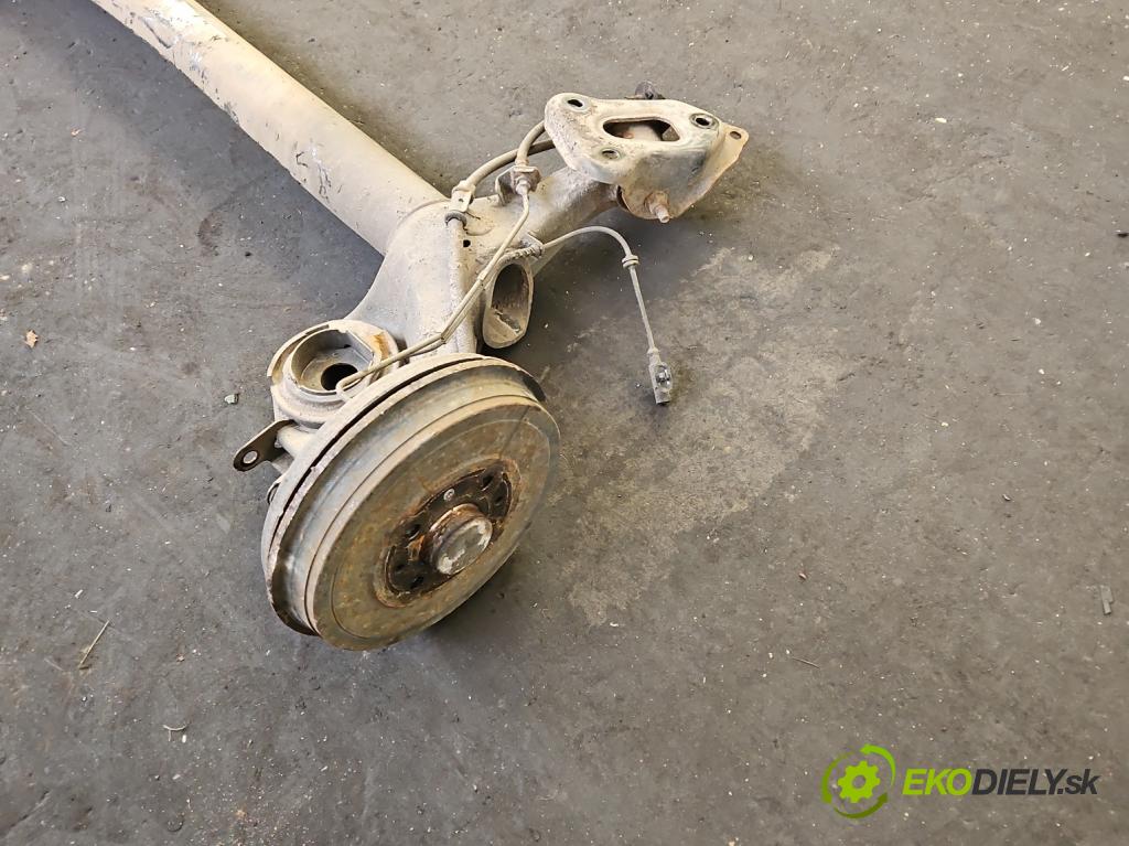 Opel Corsa E 2014-2019 1.4 16V 75 hp manual 55 kW 1398 cm3 5- zadní výztuha  (Zadní výztuha)