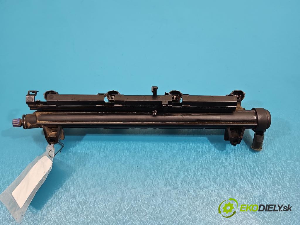 Seat Ibiza III 6L 2002-2008 1.4 16V 75 HP manual 55 kW 1390 cm3 3- vstrek 036906031M (Vstrekovač paliva)