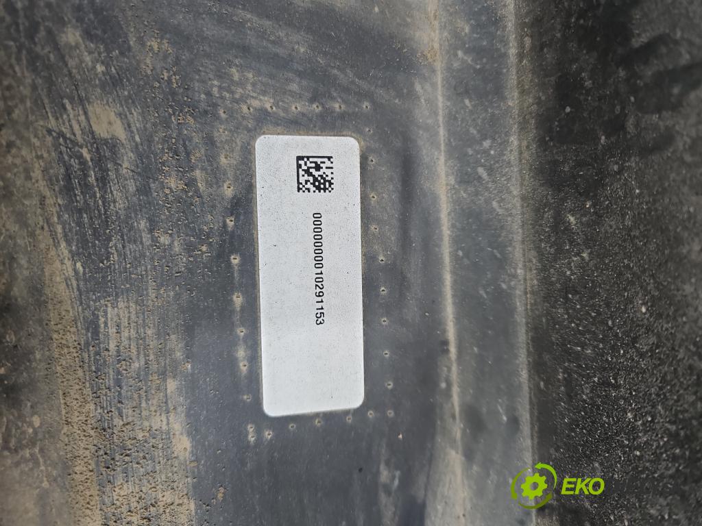 Opel Insignia B 2017-2022 2.0 cdti 209KM automatic 154 kW 1956 cm3 5- nárazník zadní  (Klika dveří ostatní)