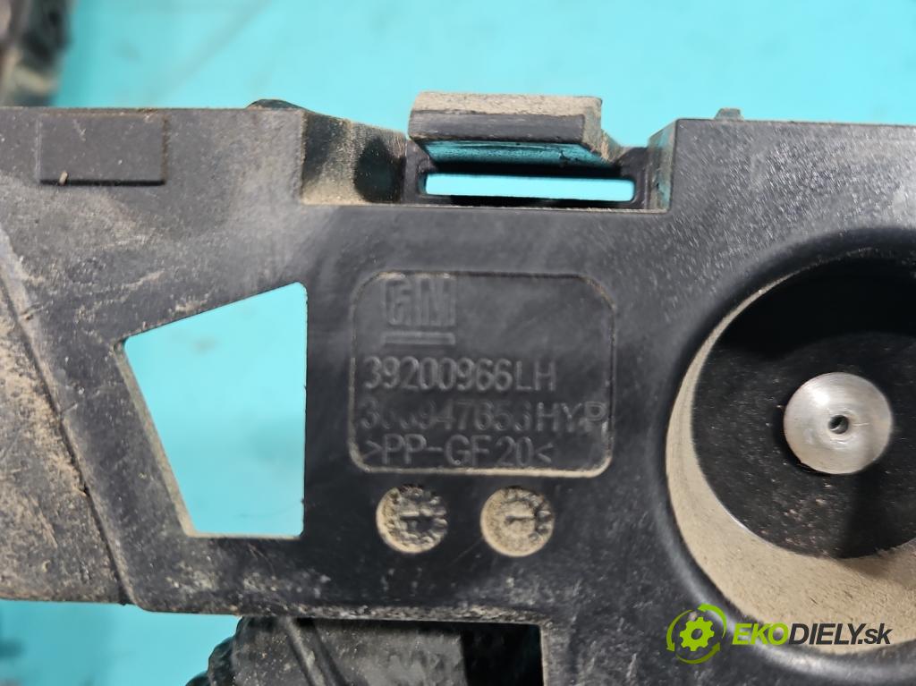 Opel Insignia B 2017-2022 2.0 cdti 209KM automatic 154 kW 1956 cm3 5- nárazník zadní  (Klika dveří ostatní)