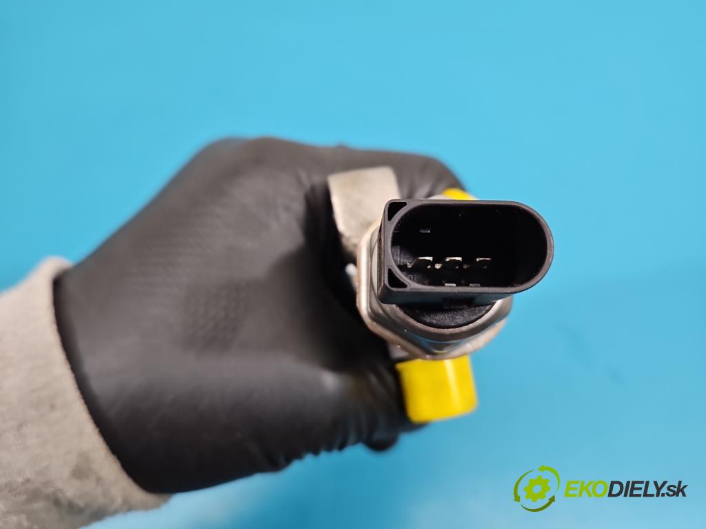 Skoda Kodiaq I 2.0 tdi 150 HP automatic 110 kW 1968 cm3 5- lišta vstrekovacia 04L089G (Vstrekovacia lišta)