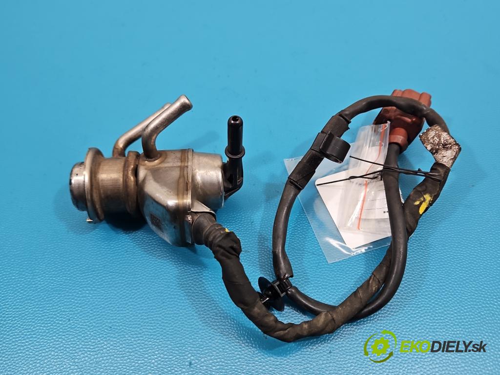 Skoda Kodiaq I 2.0 tdi 150 HP automatic 110 kW 1968 cm3 5- vstrek 0444025042 (Vstrekovač paliva)