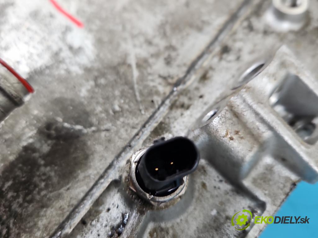 Skoda Kodiaq I 2.0 tdi 150 HP automatic 110 kW 1968 cm3 5- zvod nasávací 04L129766BK (Sacie potrubie)