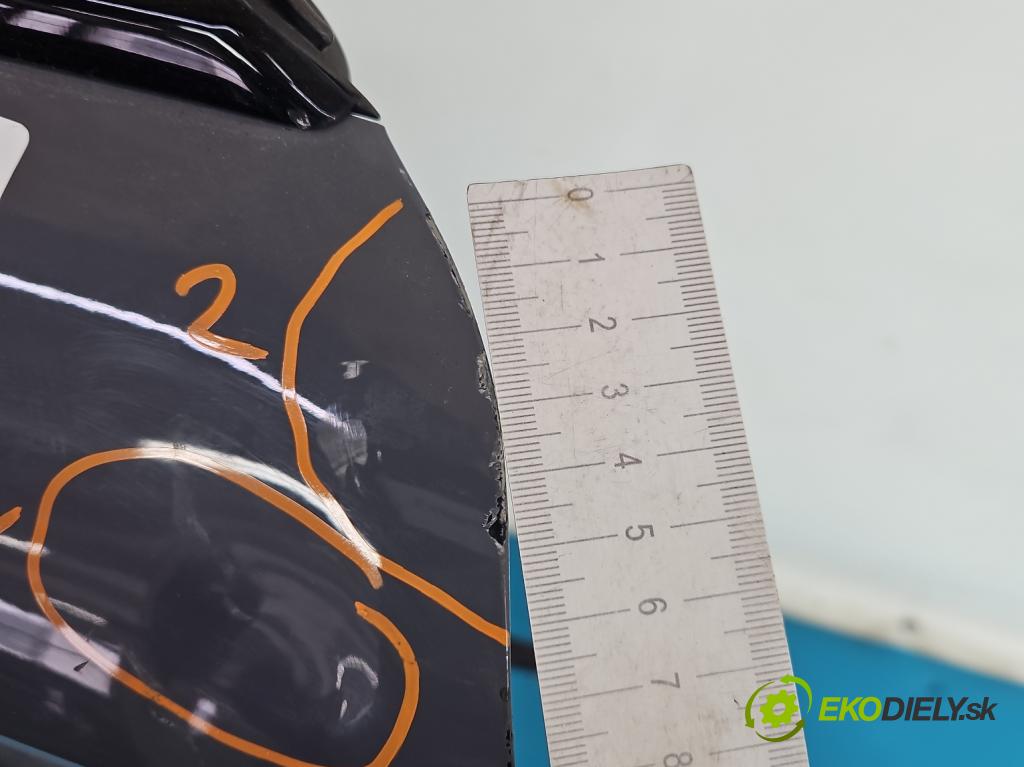 Cupra Formentor 20- 1.5 TSI 150 hp automatic 110 kW 1498 cm3 5- dveře přední pravé  (Klika dveří ostatní)