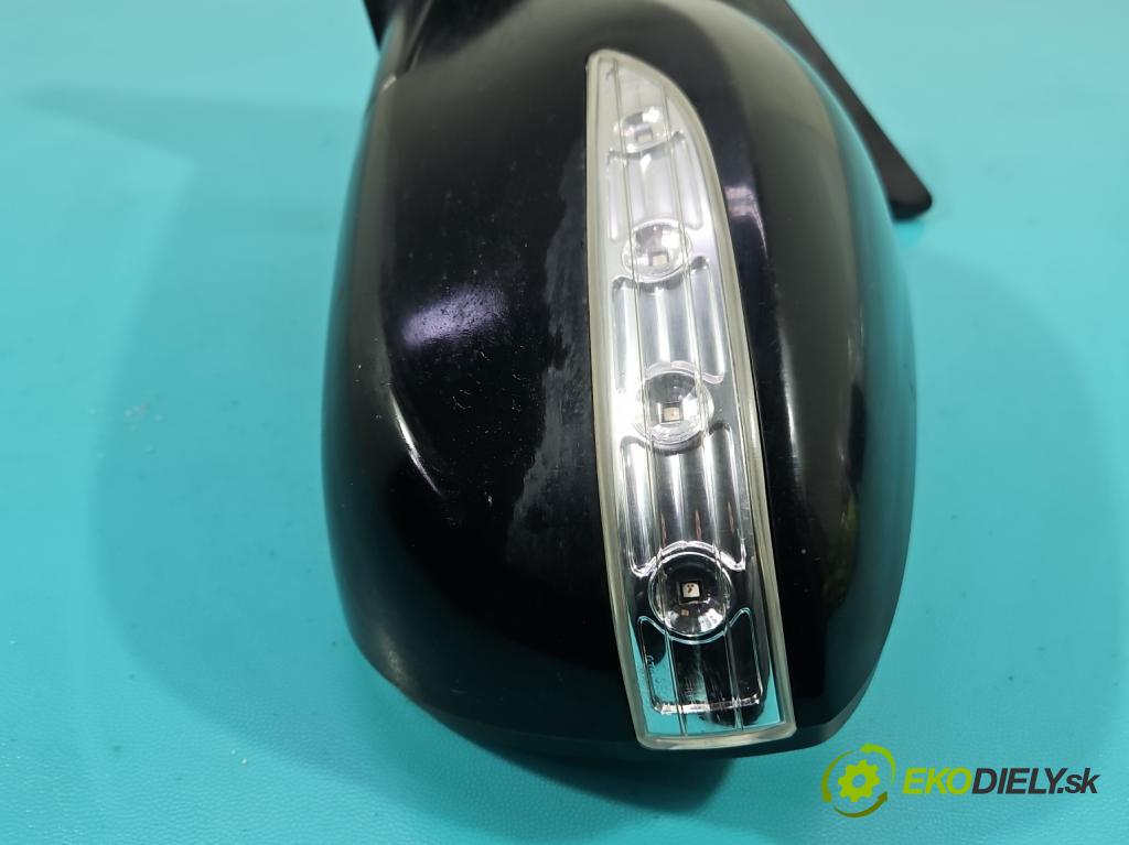 Hyundai Ix35 2.0 CRDI 136 HP manual 100 kW 1995 cm3 5- zrkadlo ľavé  (Kľučka dverí ostatné)