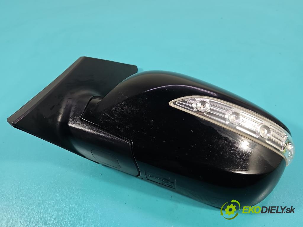 Hyundai Ix35 2.0 CRDI 136 HP manual 100 kW 1995 cm3 5- zrkadlo ľavé  (Kľučka dverí ostatné)