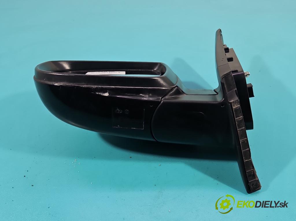 Hyundai Ix35 2.0 CRDI 136 HP manual 100 kW 1995 cm3 5- zrkadlo ľavé  (Kľučka dverí ostatné)