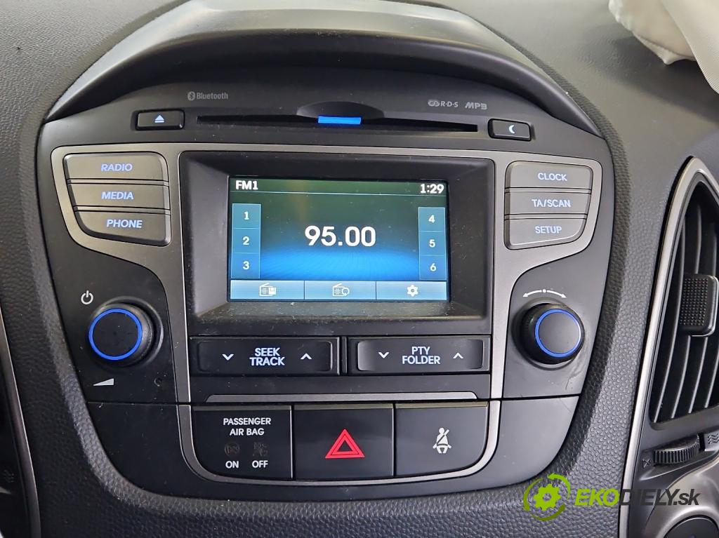 Hyundai Ix35 2.0 CRDI 136hp manual 100 kW 1995 cm3 5- Radio továrna: 96170-2Y600TJN