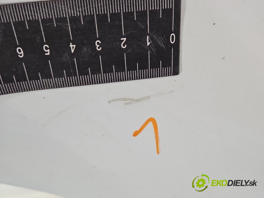 Fiat Ducato IV 2014- 2.0 jtd 116 HP manual 85 kW 1956 cm3 5- dvere predné ľavé  (Kľučka dverí ostatné)