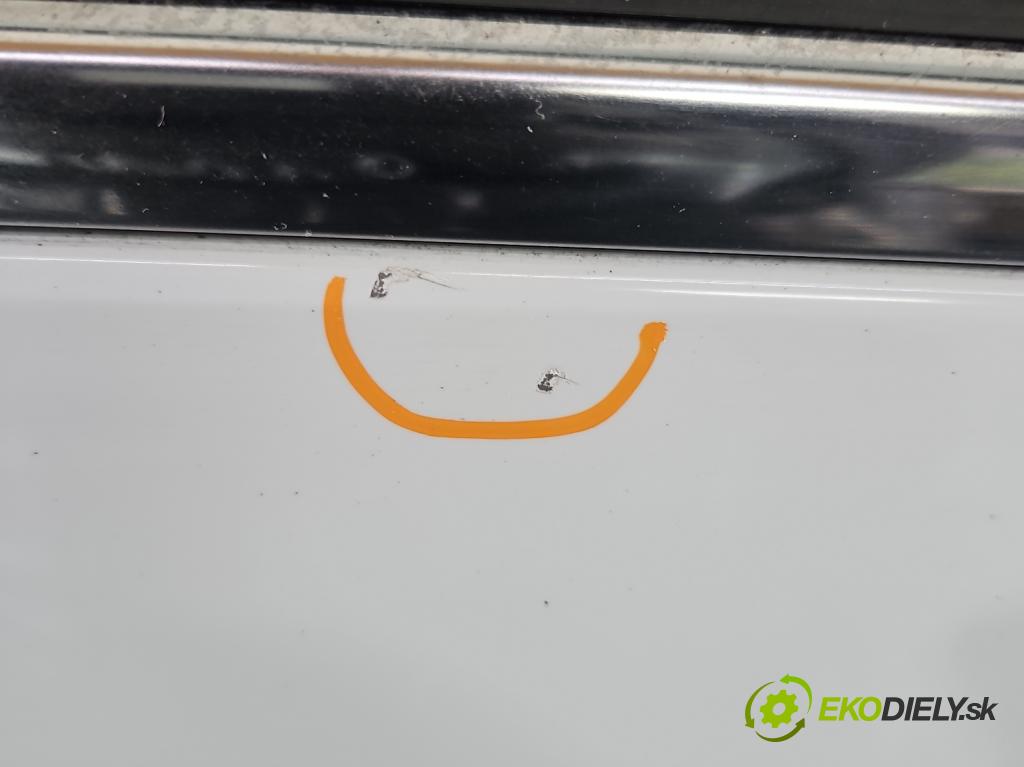 Renault Kadjar 2015-2022 1.2 131 hp manual 96 kW 1197 cm3 5- dveře přední pravé  (Klika dveří ostatní)