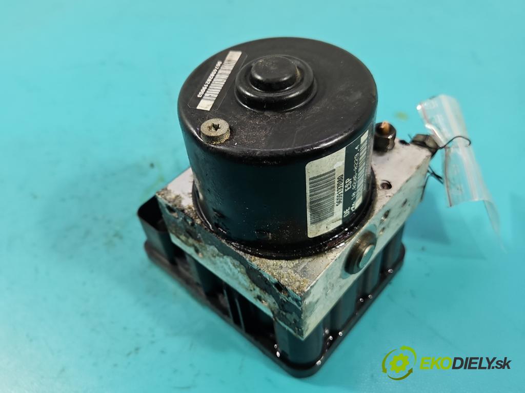 Peugeot 206 1.6 16V 109 HP manual 80 kW 1587 cm3 3- čerpadlo abs 9659137080 (Pumpa ABS)