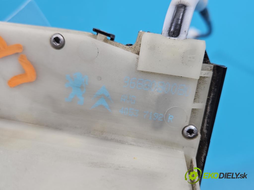 Peugeot 208 I 2012-2019 1.4 hdi 68 hp manual 50 kW 1398 cm3 5- zámek přední levý 9688080080