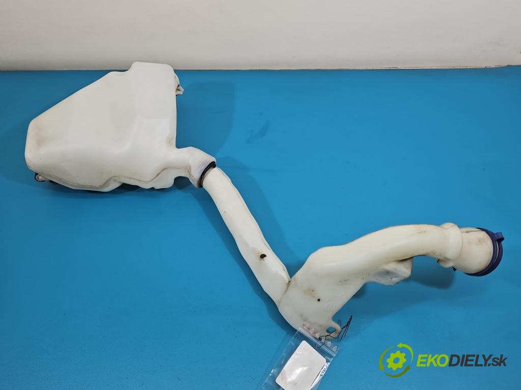 Peugeot 208 I 2012-2019 1.4 hdi 68 hp manual 50 kW 1398 cm3 5- nádržka tekutina: ostřikovačů 9683988680-01