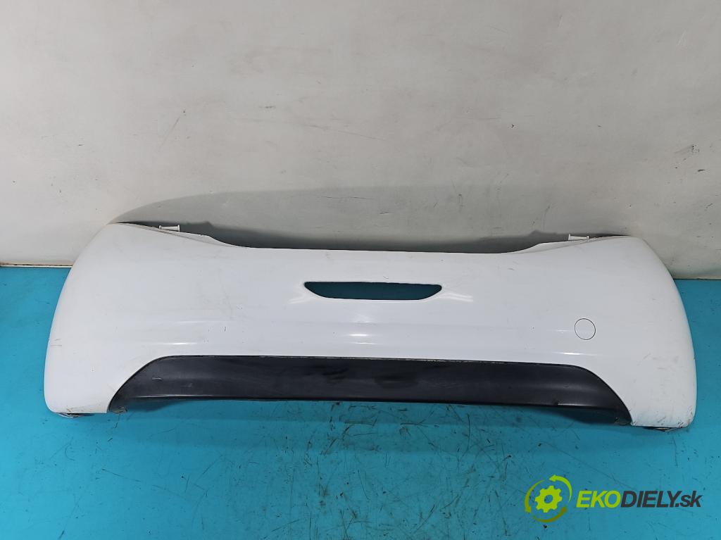 Peugeot 208 I 2012-2019 1.4 hdi 68 hp manual 50 kW 1398 cm3 5- nárazník zadní  (Klika dveří ostatní)