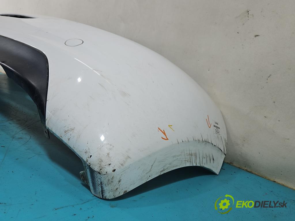 Peugeot 208 I 2012-2019 1.4 hdi 68 hp manual 50 kW 1398 cm3 5- nárazník zadní  (Klika dveří ostatní)