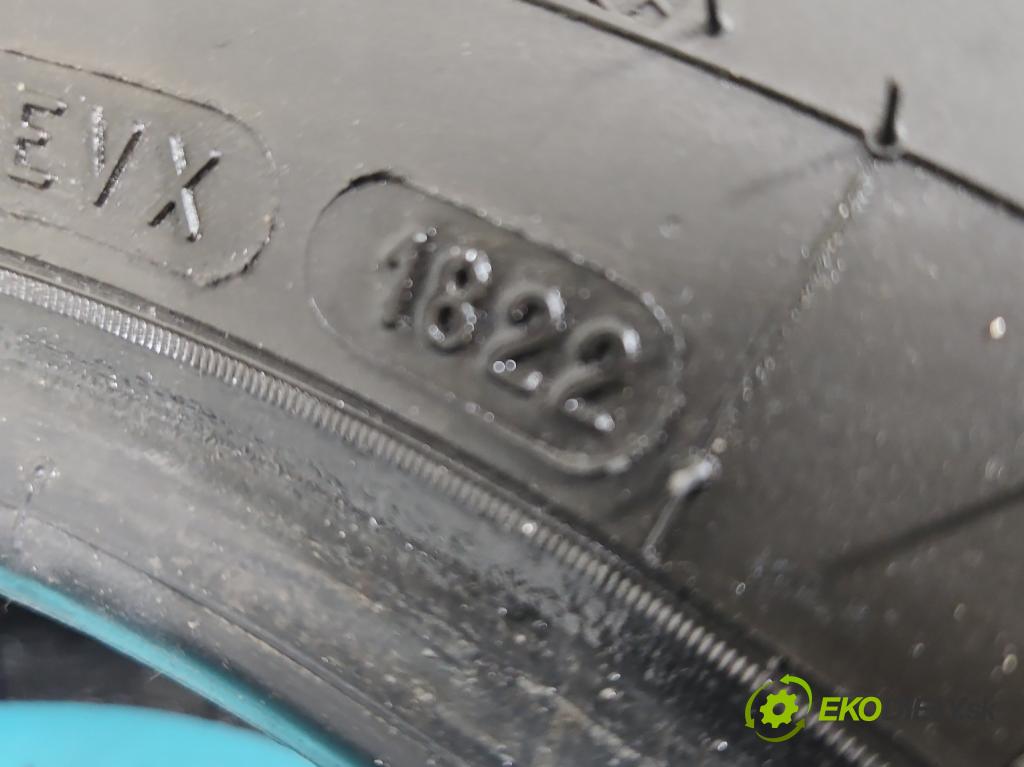 Kia Cerato 2004-2008 1.6 crdi 115 HP manual 84.6 kW 1582 cm3 5- pneumatika celoročné 4ks komplet